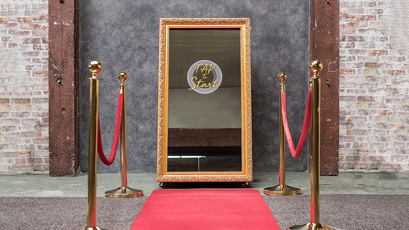 Magic Mirror Booth